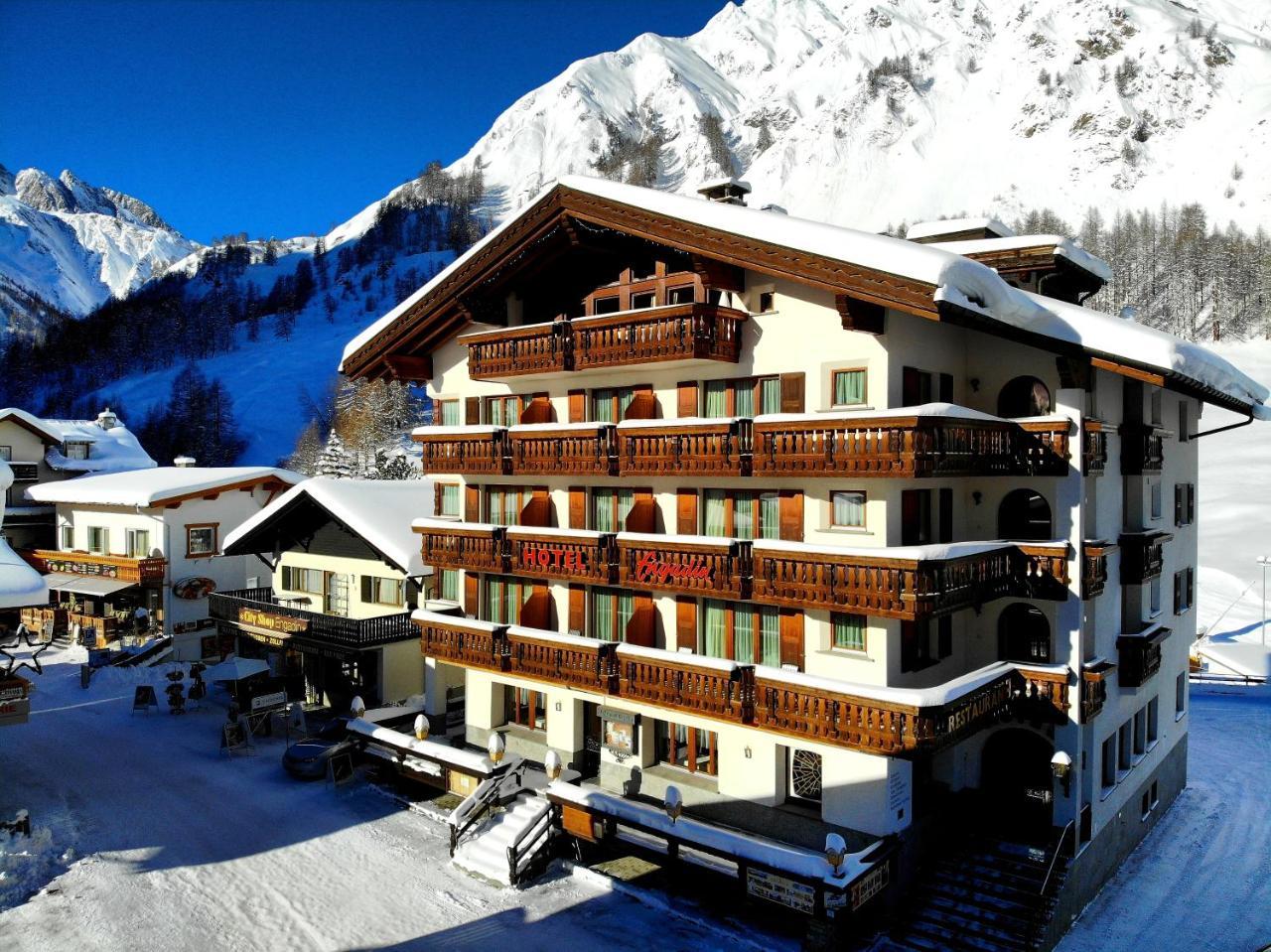 Wellnesshotel Engadin Samnaun Exterior foto